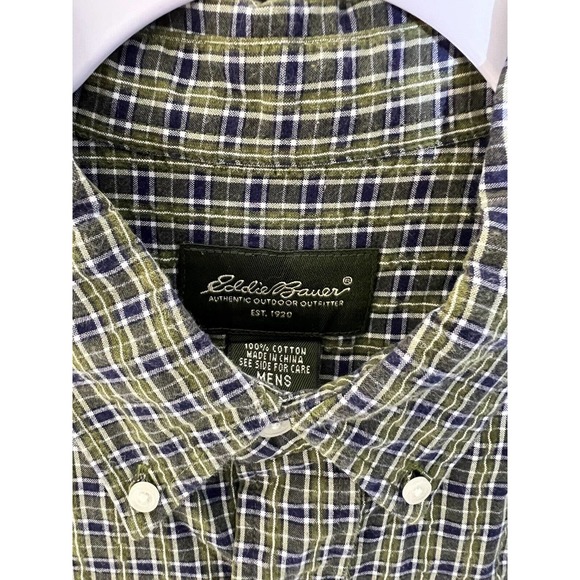Eddie Bauer Seersucker Button Down Shirt Mens Large Plaid Short Sleeve Pocket - Picture 3 of 8
